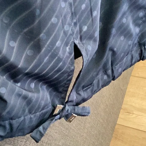 Beautiful Tommy Hilfiger jacket - Picture 7 of 7